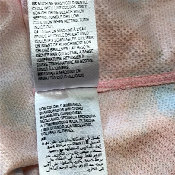 Women 2 piece Orange,Pink, white and blue active wear set. - Picture 6 of 12